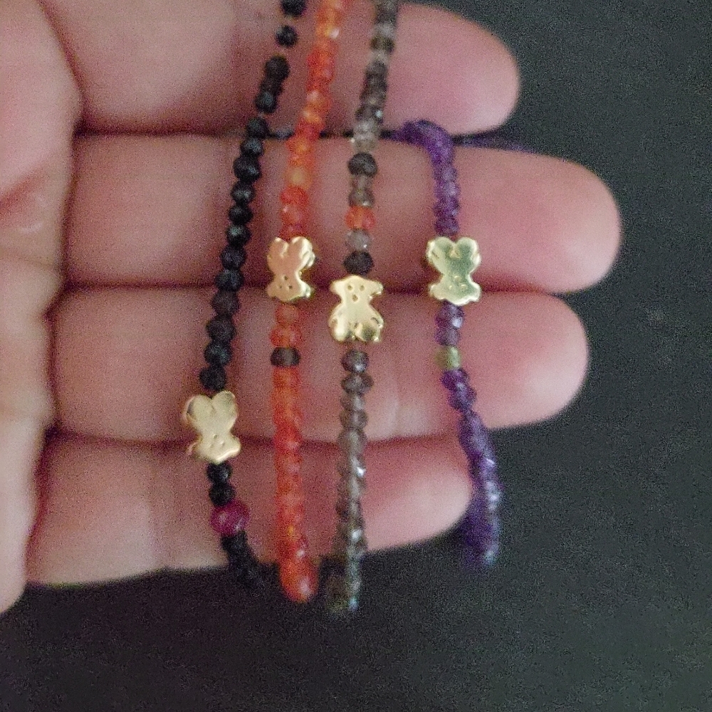 Pulsera con gemas y oso en oro Tous SE VENDEN POR SEPARADO